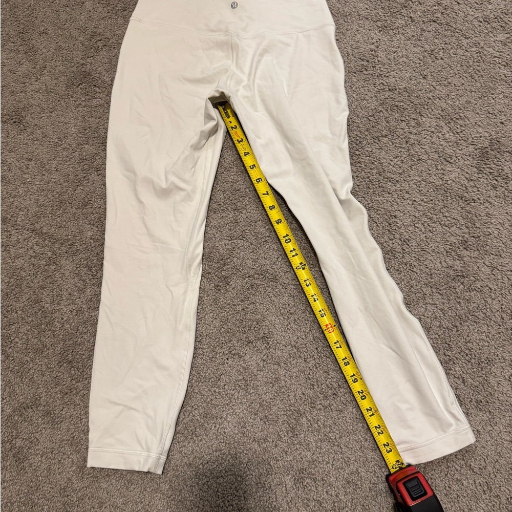 lululemon athletica Cream Align Leggings (8, 25”